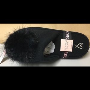 Victoria Secret Pom Pom slippers